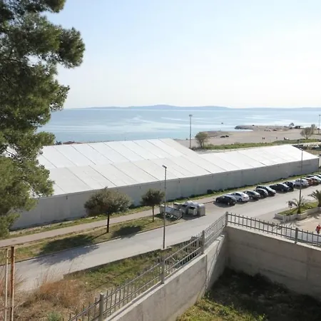 Apartamento With A Parking Space - 7590 Split